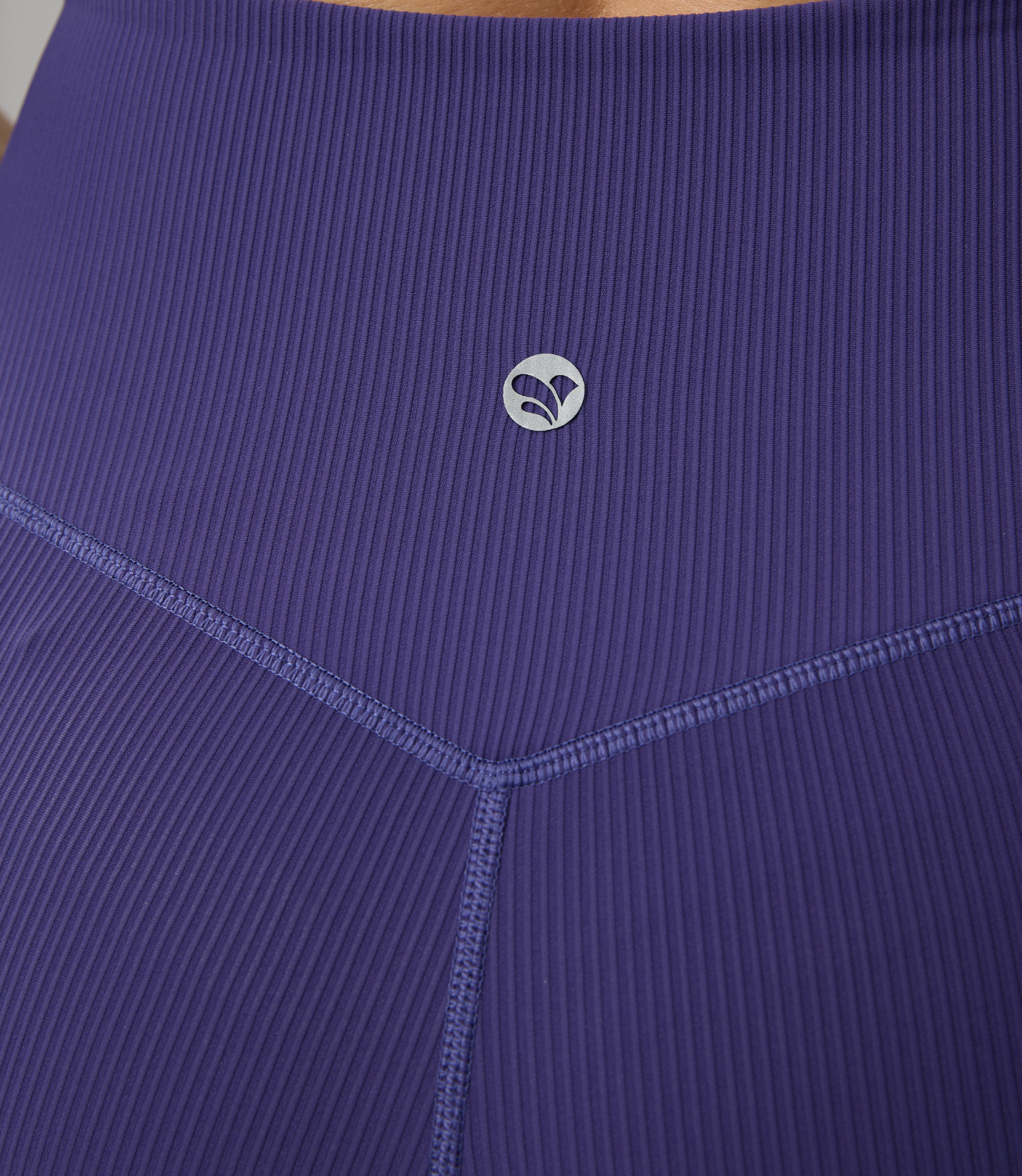 #color_Purple